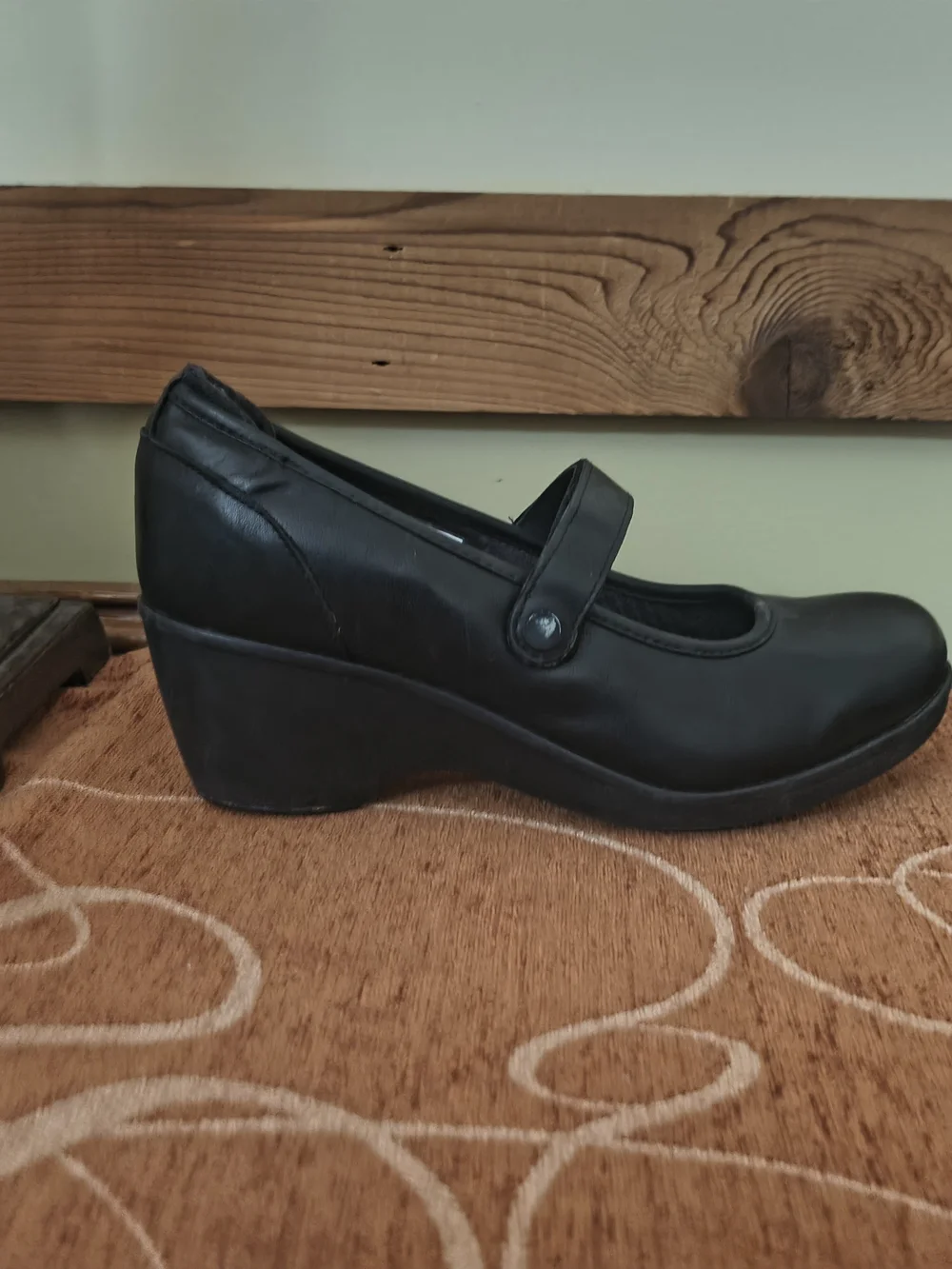 Crocs Black Mary Jane Wedge Pumps - Women's Comfort Heel Ginger Work